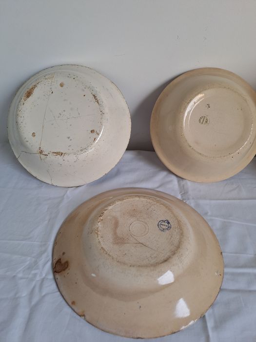 Saladeiras e Prato Antigos (cada 15€)