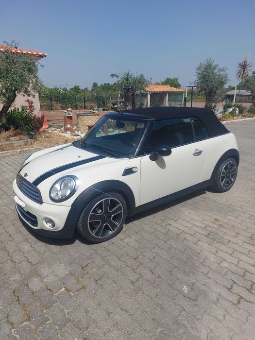 MINI Cabrio Cooper D Auto