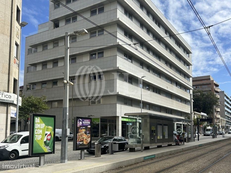Apartamento T0+1, novo, no República 427, em Matosinhos, Porto