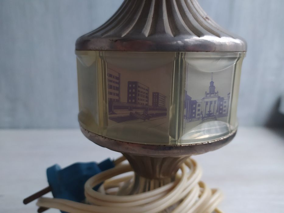 Настільна лампа СССР