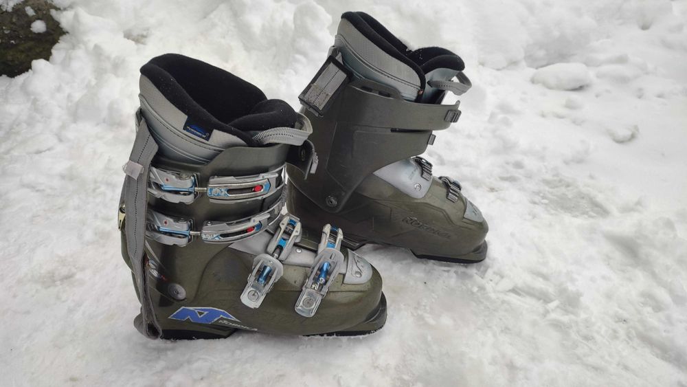 NORDICA EASY MOVE X6 26.0-26.5cm スキーブーツ Nordica Easy Move Ski Boots - Used & Clearance Deals