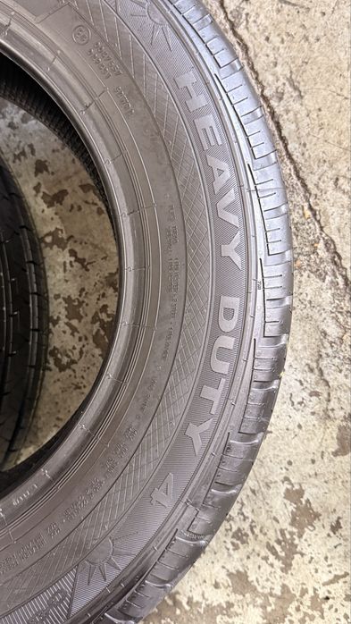 Pneus 215/65r16C 109/107R Tyfoon Heavy Duty 4 com 95% piso