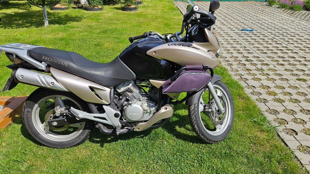 Honda Varadero 125 po lifcie – Wtrysk – Na prawo jazdy B