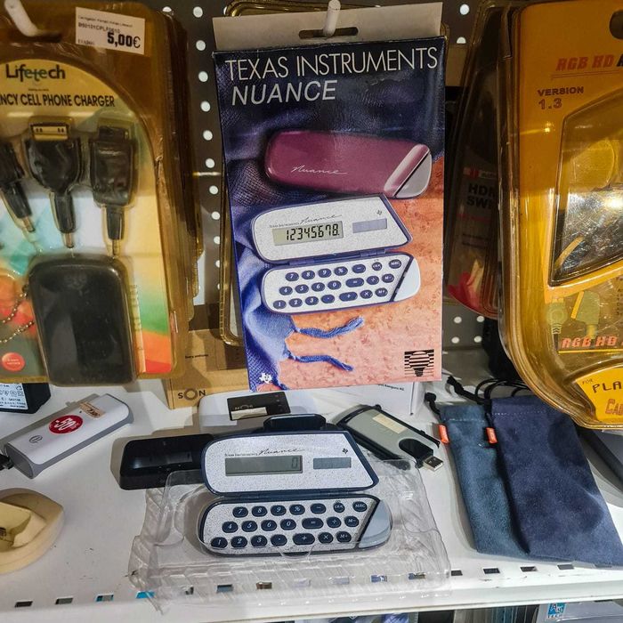 Calculadora Vintage Texas Instruments NUANCE (1988) c/ Caixa e Manual