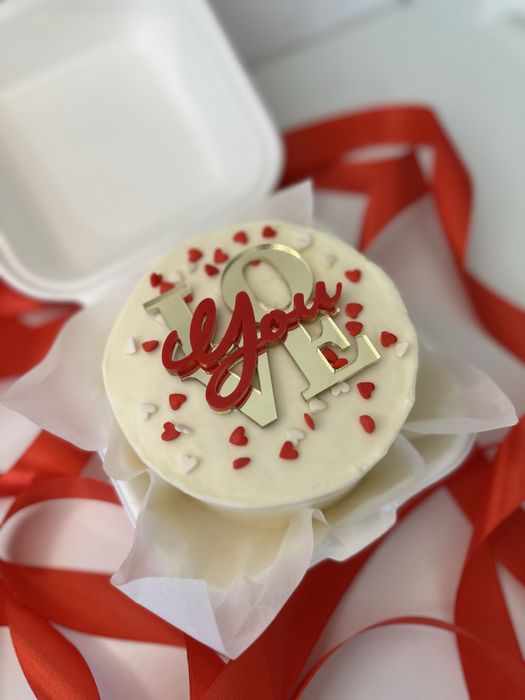 Бенто-торт/ капкейки/мусові сердечка до дня Святого Валентина