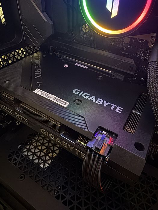 Gigabyte GeForce RTX 3060 Ti Windforce OC 8GB