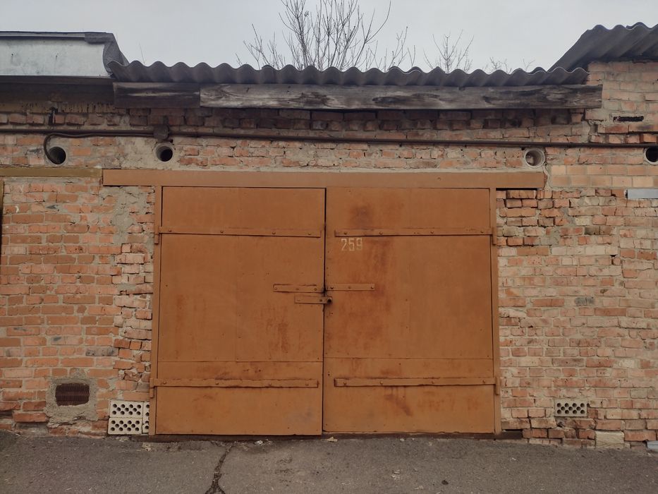 Продам гараж приватизований ГСК2