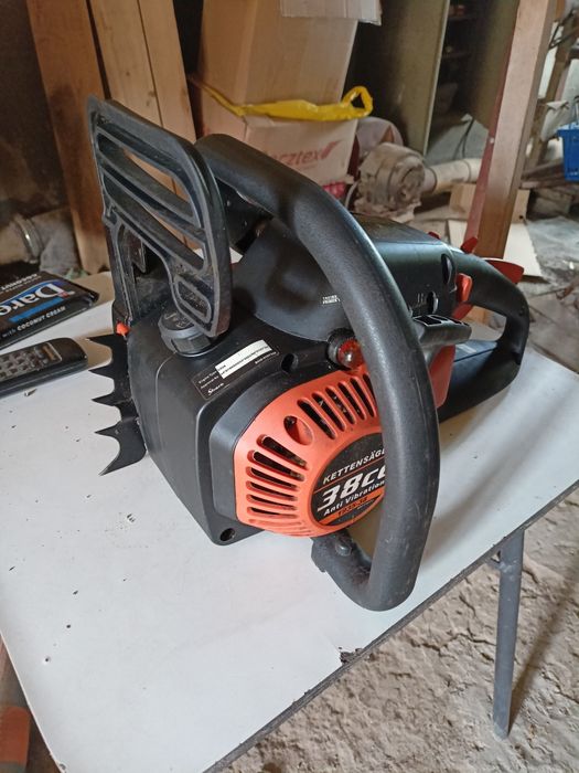 Sprzedam piłę sprawną 150zl