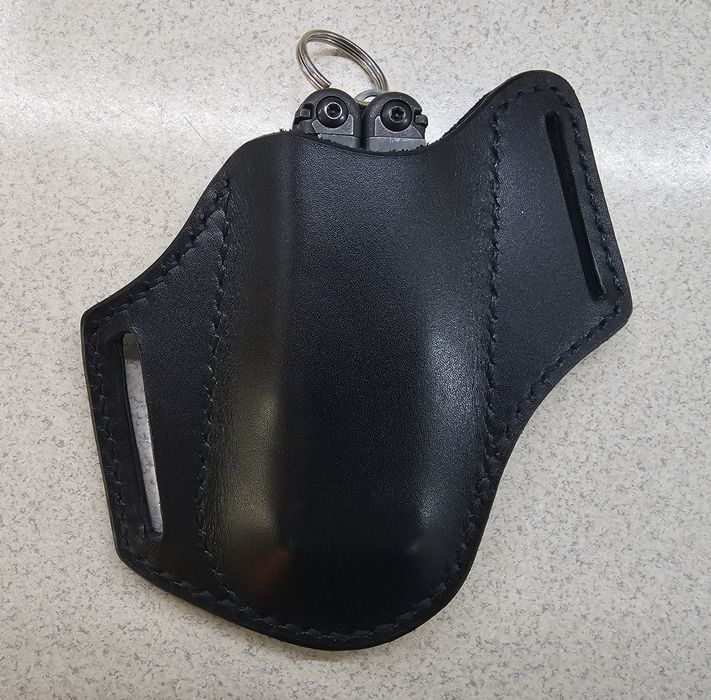 Шкіряний чохол для мультитулу