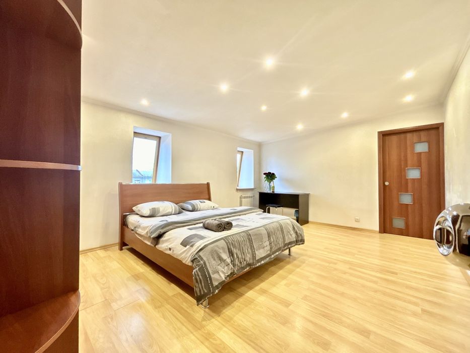 (11)Газ!!! Квартира подобово з Джакузі М.Наукова Госпіталь Культури 5