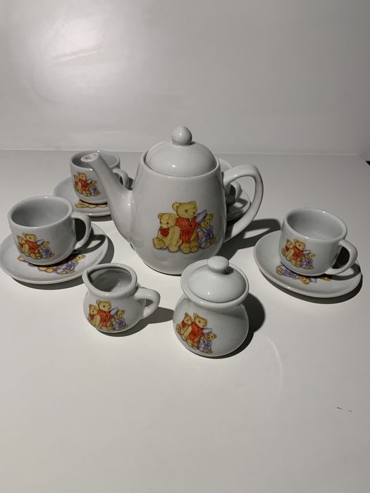 Porcelain Tea Set64862475567745121