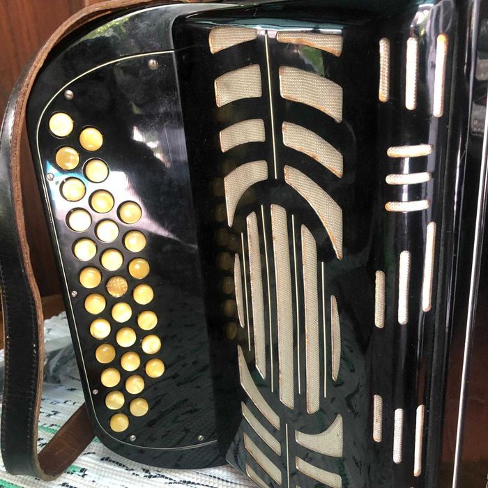 Concertina HOHNER SuperSuisse III à 3ª Voz (Ótima Oportunidade)