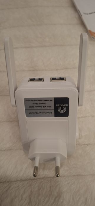 Extensor de WiFi com 4 antenas