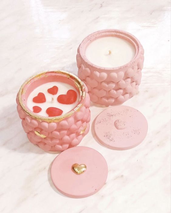 Свічка з таємним написом до дня закоханих