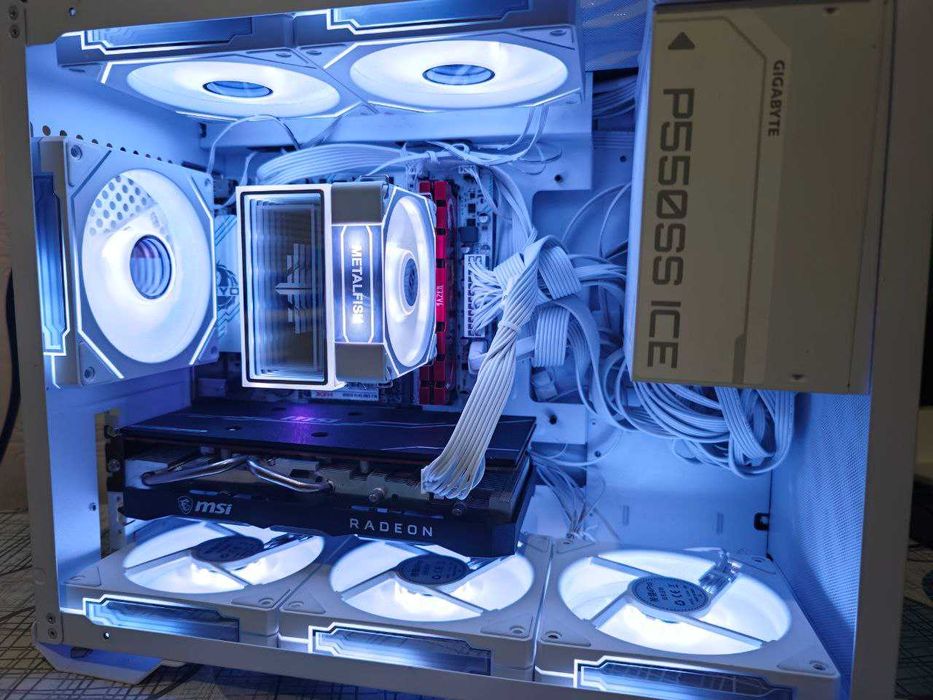 Крутий Ігровий ПК 6 ядер:Ryzen 5 5500/16Gb DDR4/RX 5700/SSD M2 256+512