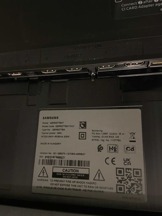 Samsung QLED QE55Q77B 55” – Ecrã Partido