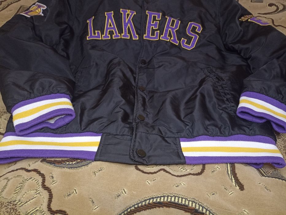 Бомбер Los Angeles Lakers