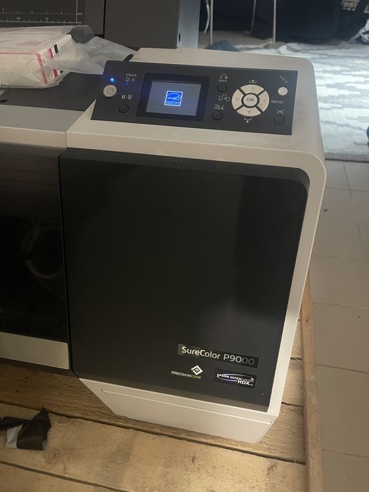 EPSON SureColor P9000