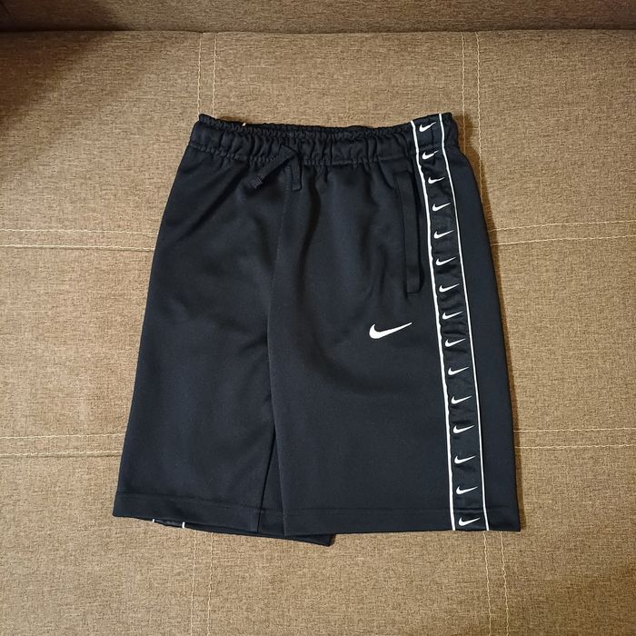 Подростковые шорты NIKE Sportswear (12-14лет)