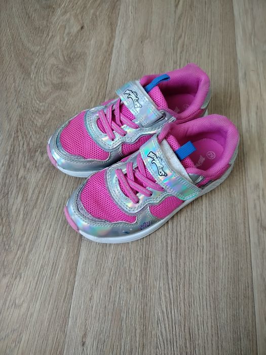 Обувь на  2-6 рок.