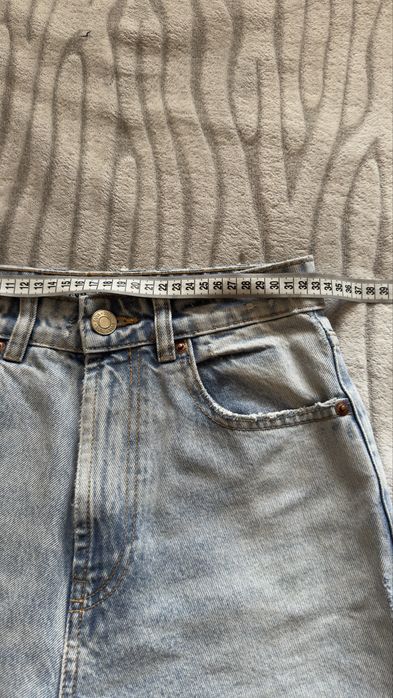 Продам Джинси Zara mom