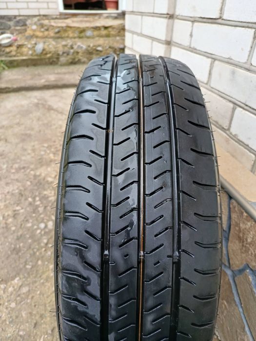195/70 r15c falken