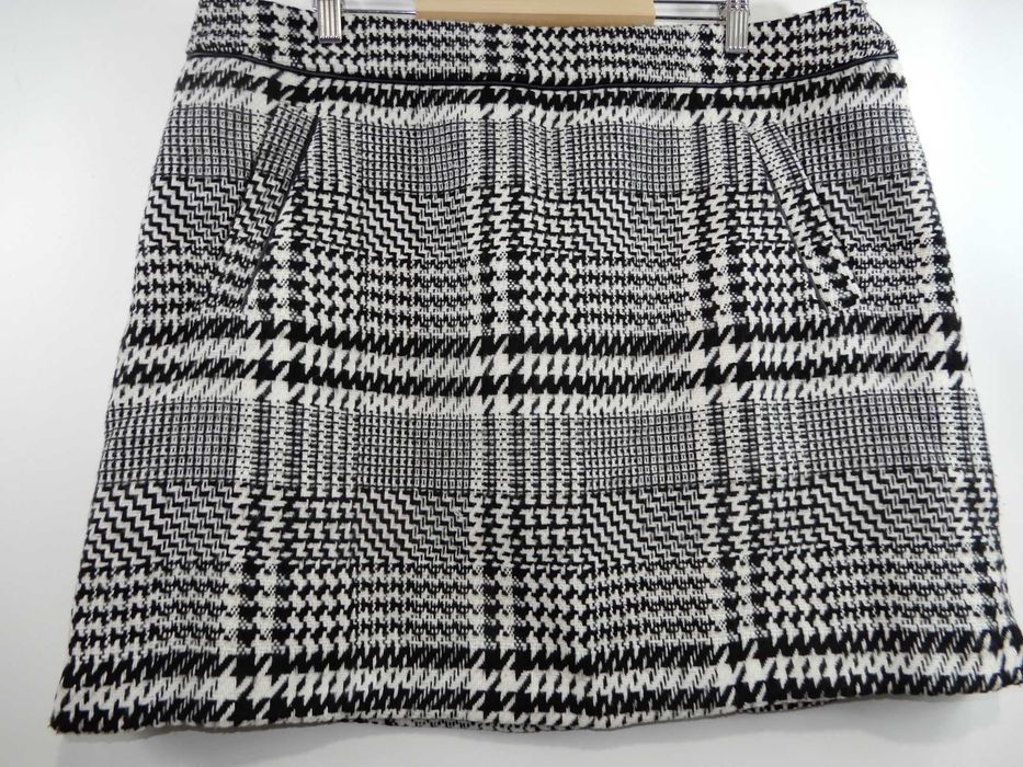 Spódnica do kolan pepitka ciepła jesień zima biała czarna 48 4XL