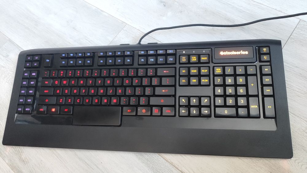 Klawiatura PC Steelseries Apex Gaming 64145 RGB, podświetlana