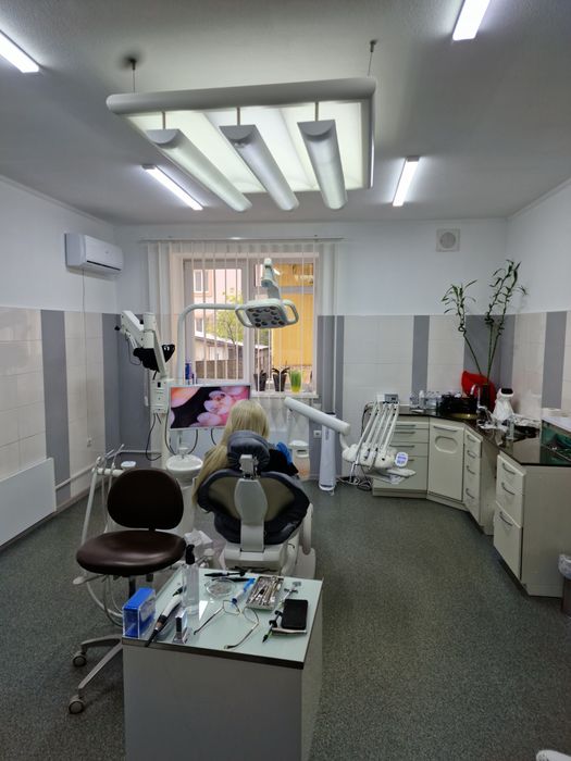 стоматологія, офіс, магазин,салон краси