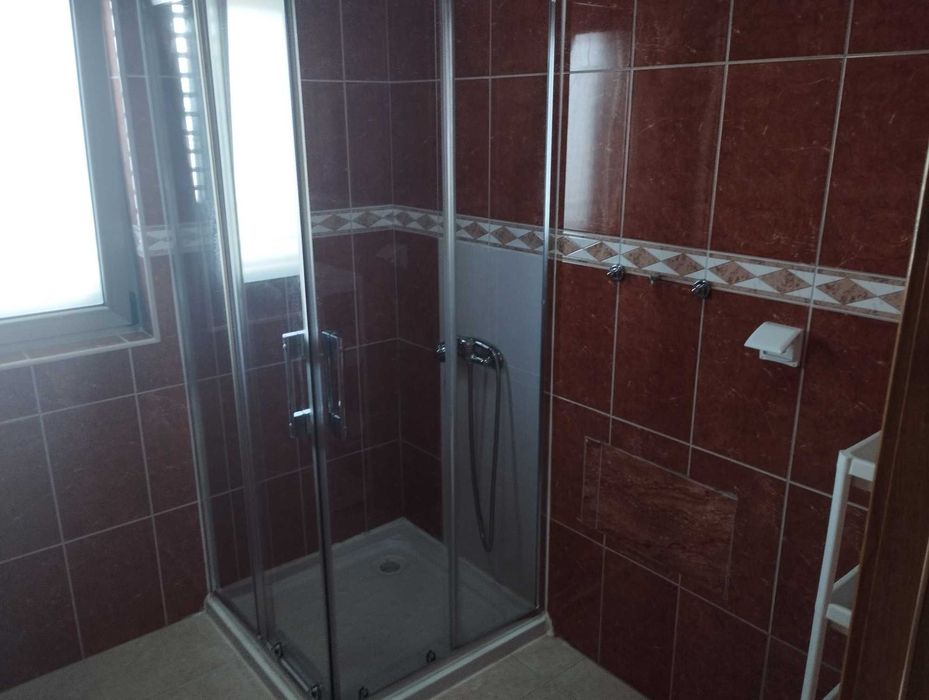 Aluga-se 2 quartos com WC privado em Mirandela