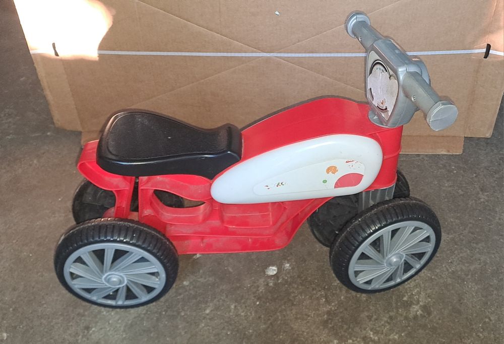 Triciclo sem pedais
