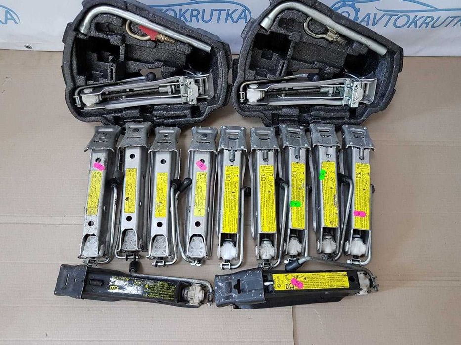 Домкрат Volkswagen Golf 4 5 6 Passat B5 B6 B7 Vento Bora Polo Touran