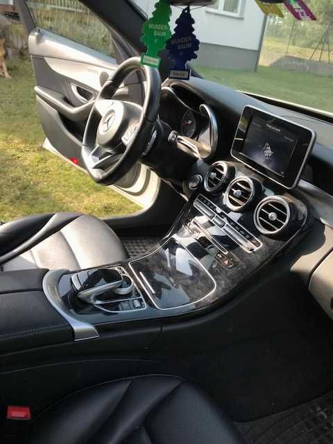 Mercede Benz C 250 CDI 4 MATIC kombi  piekna konfiguracja AMG