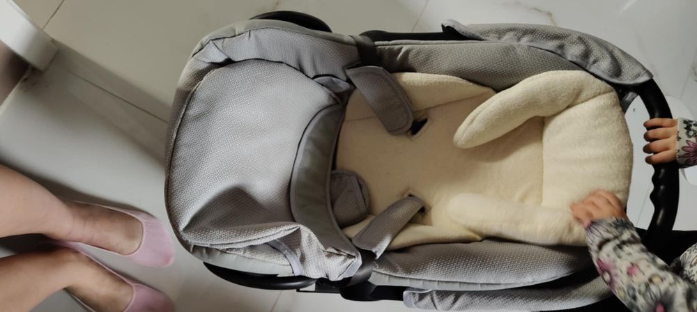 Sprzedam wózek 3 w 1