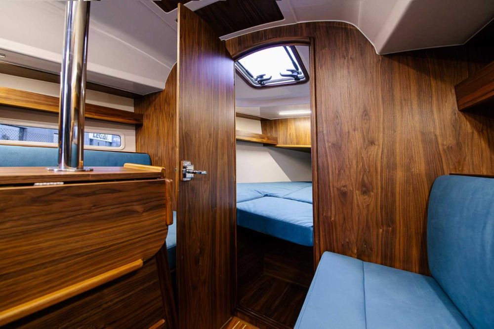 Czarter  NOWY  JACHT Antila 26 cc (26.2) Ster Strumieniowy Jeziorak