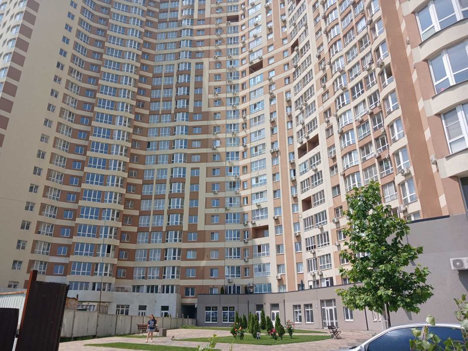 Продам 1 комнатную квартиру  47 м в ЖК "Family аnd Friends"