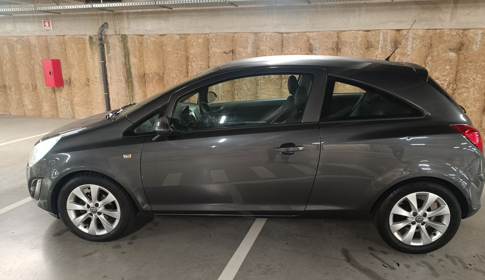 Opel corsa 1.2 gasolina e GPL