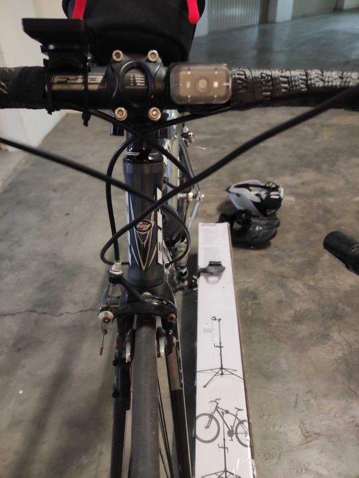 Bicicleta BH estrada