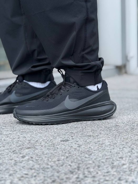 Кросівки Nike Revolution 8, оригінал