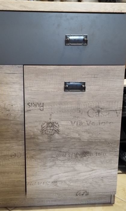 Komoda młodzieżowa plus regał