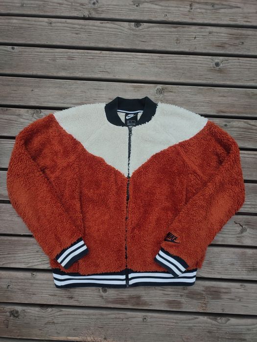 Жіноча дуже тепла флісочка Nike,розмір М жін(S)