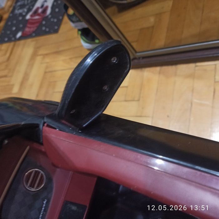 Електромобіль для дітей