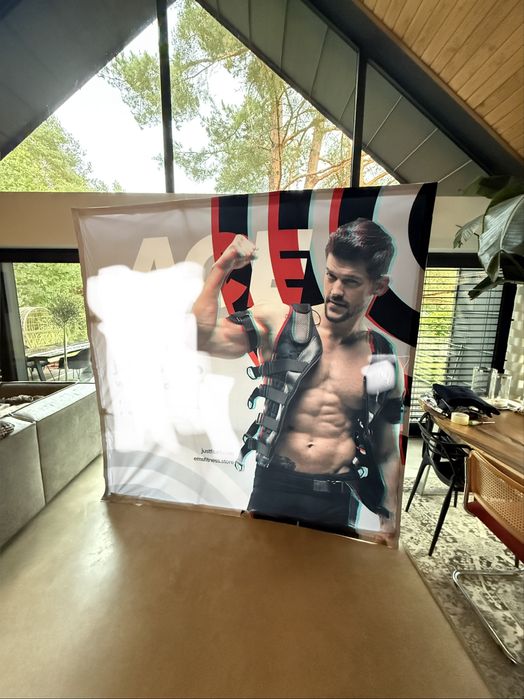 Zestaw reklamowy POP-UP – 2 ścianki 225x225, 2 lady, stojak + 6 lamp