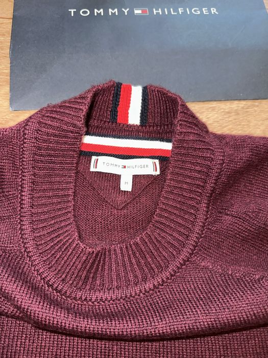 Женский шерстяной свободный свитер Tommy Hilfiger !Оригинал,бургунди