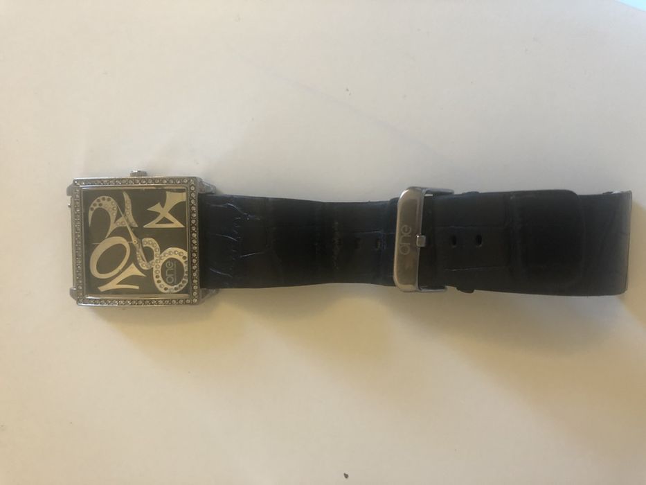 Relogio One “desocupar”