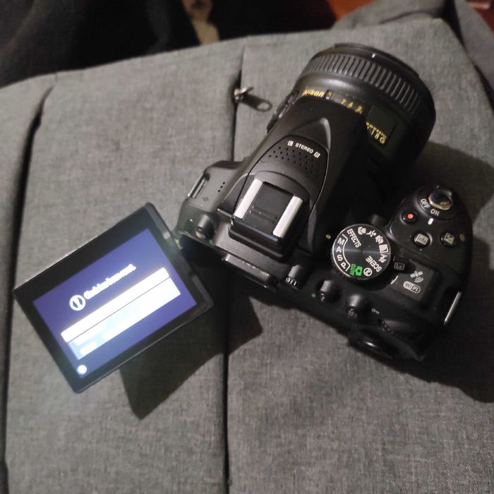 nikkor 50mm 1.8g / nikon 85mm 1.8g nikkor