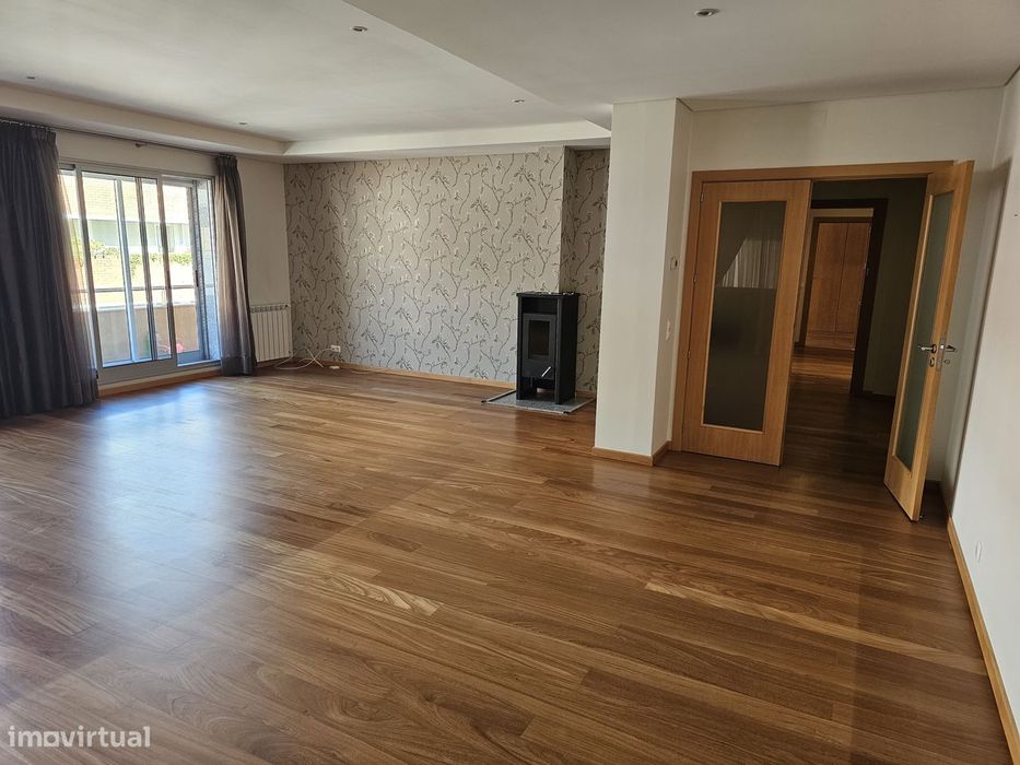 T3 em condomínio privado centro de Esposende