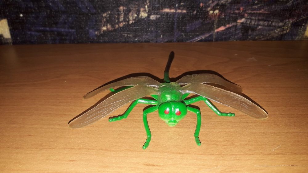 Игровые фигурки. Несекомые.