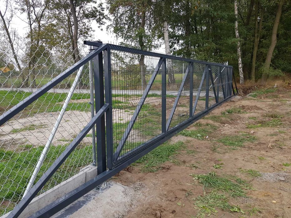 ogrodzenie panelowe siatka produkcja montaż panel