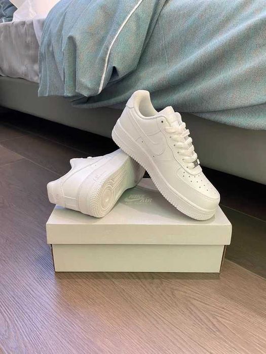 Nike Air Force 1 Low '07 White R.42